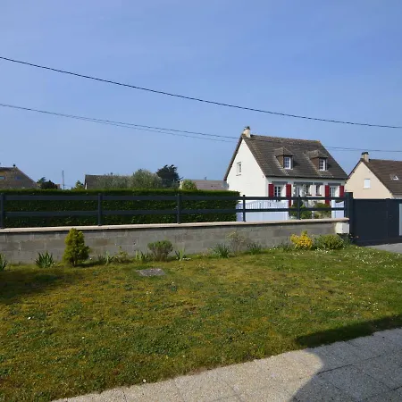 Charming Holiday In With Garden * Denneville